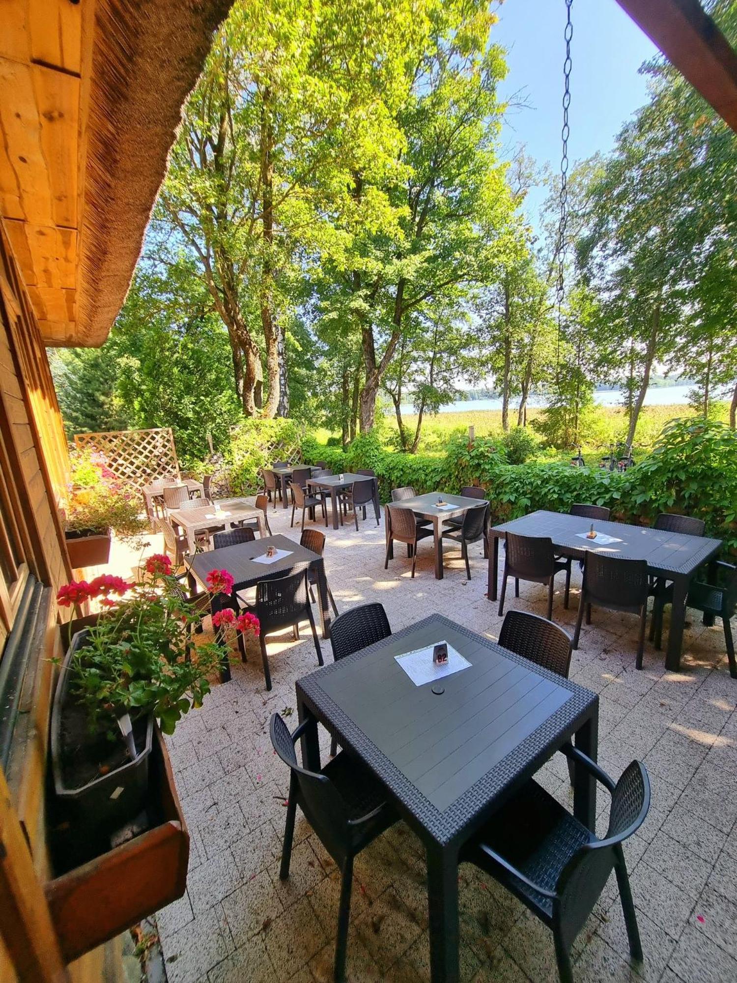 Hotel Gosciniec Olecki - Karczma Margrabowa Olecko Exterior foto